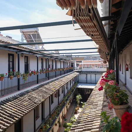 Con Encanto En Patio Sevillano Апартаменты *